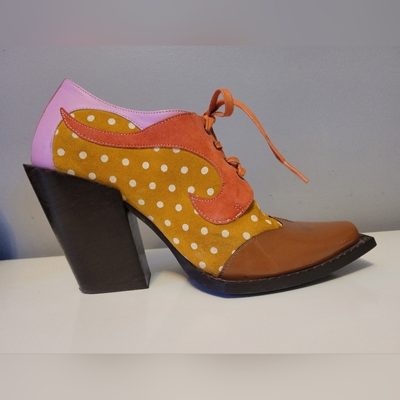 Fluevog Signature Dali Contrast Lace Up Shoes, VGUC, size 9 - Picture 5 of 13